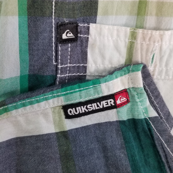 QUICKSILVER Men's Shortsleeve Shirt / XL - Picture 7 of 7